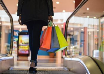 Funcionamento de shoppings na Grande Goiânia no feriado de Nossa Senhora Aparecida