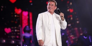 Amado Batista faz show gratuito em Goiânia nesta sexta-feira (23)